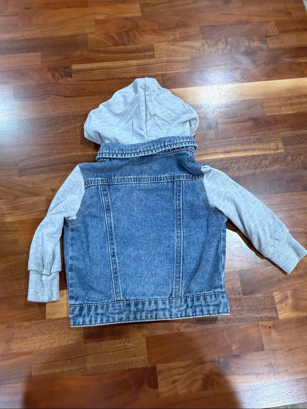 Little Bipsy button front